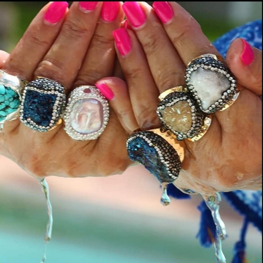 Ring Deep Turquoise Blue stone ; gold rhinestone bling adjustable ring.